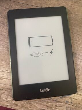 Amazon Kindle E-Reader - Black Frame